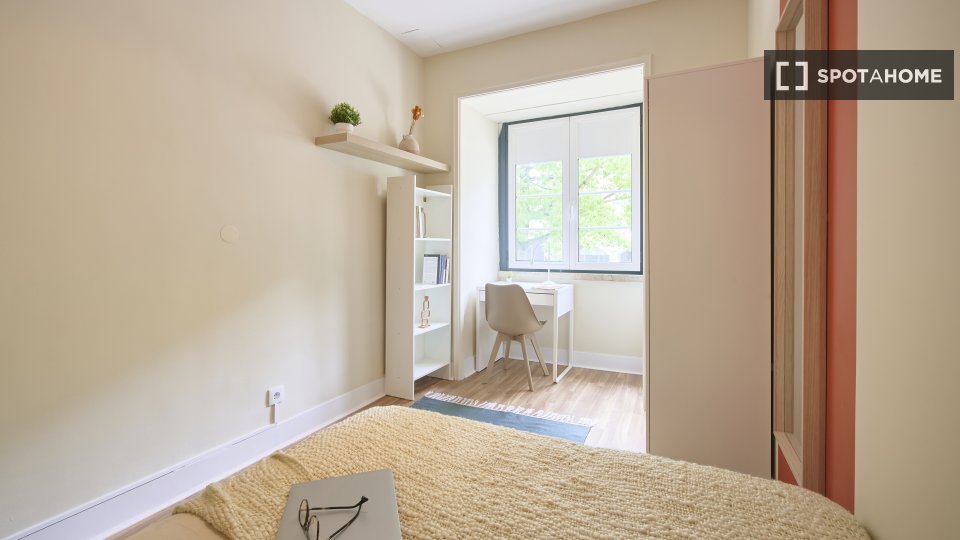 Double room Lisbon, 7 beds — photo 3