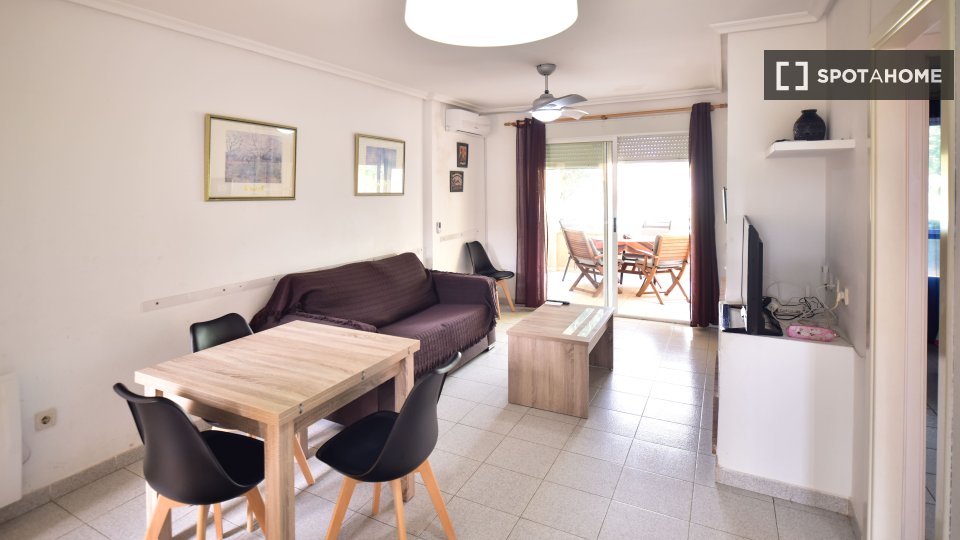 Apartment Alicante, 2 beds, 65m² — photo 12