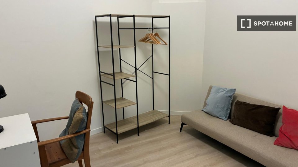 Apartment Brussels, 2 beds, 67m² — photo 23