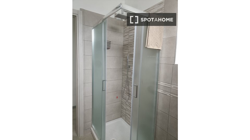 Double room Milan, 4 beds, 120m² — photo 54