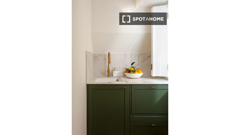 Apartment mono Lisbon — photo 13