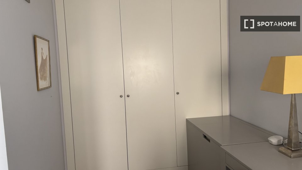 Double room Madrid, 3 beds, 160m² — photo 40
