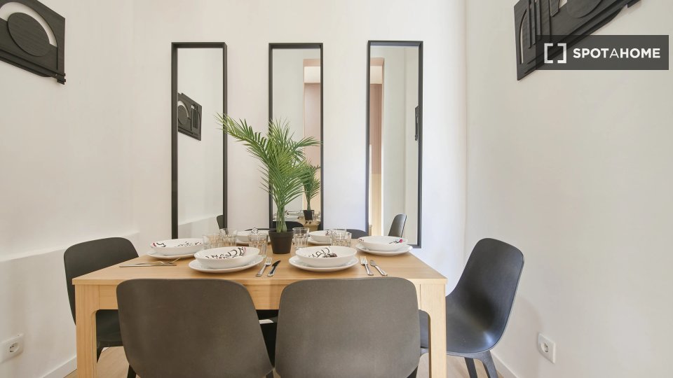 Double room Lisbon, 9 beds — photo 10