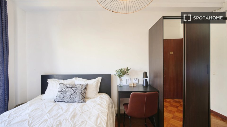 Double room Lisbon, 6 beds — photo 2
