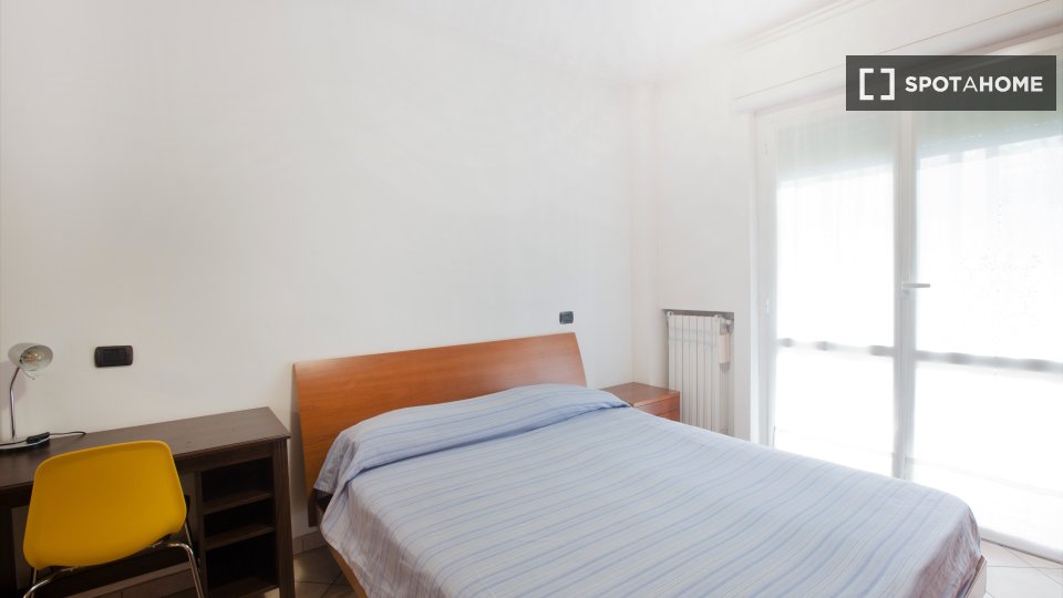Double room Milan, 3 beds, 66m² — photo 1