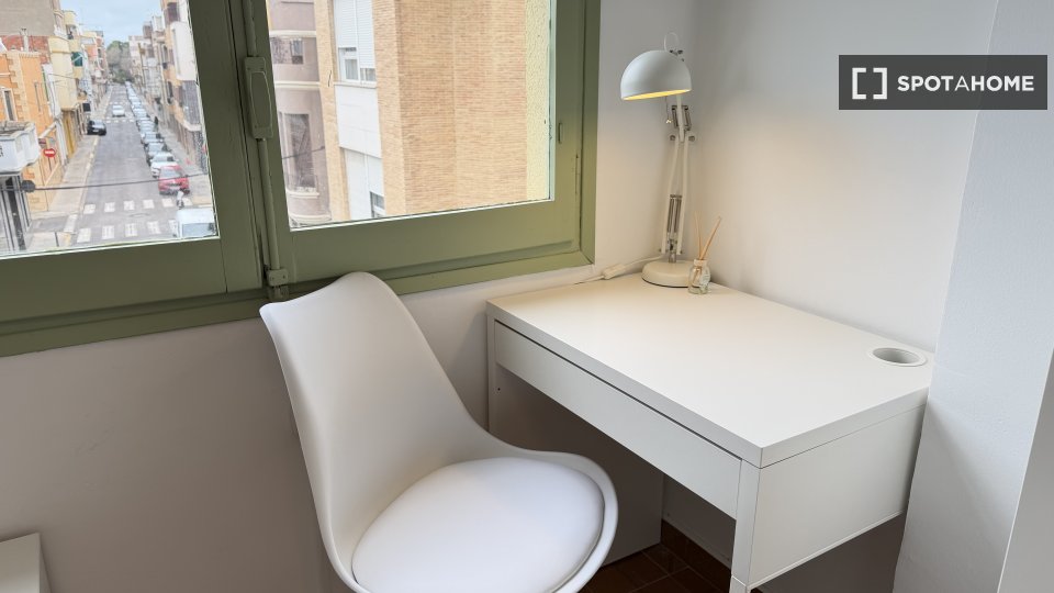 Camera doppia Valencia, 4 camere, 75m² — foto 2
