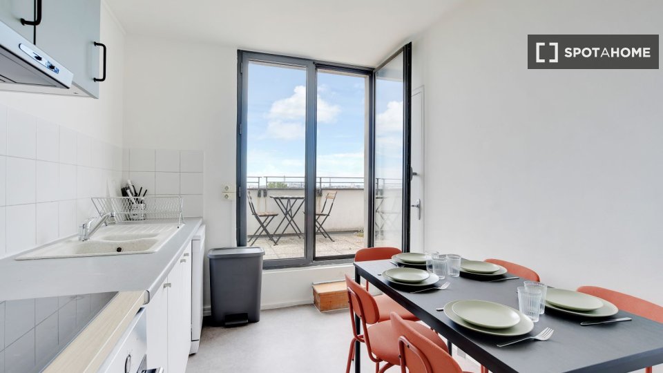 Chambre double Paris, 5 chambres — photo 23
