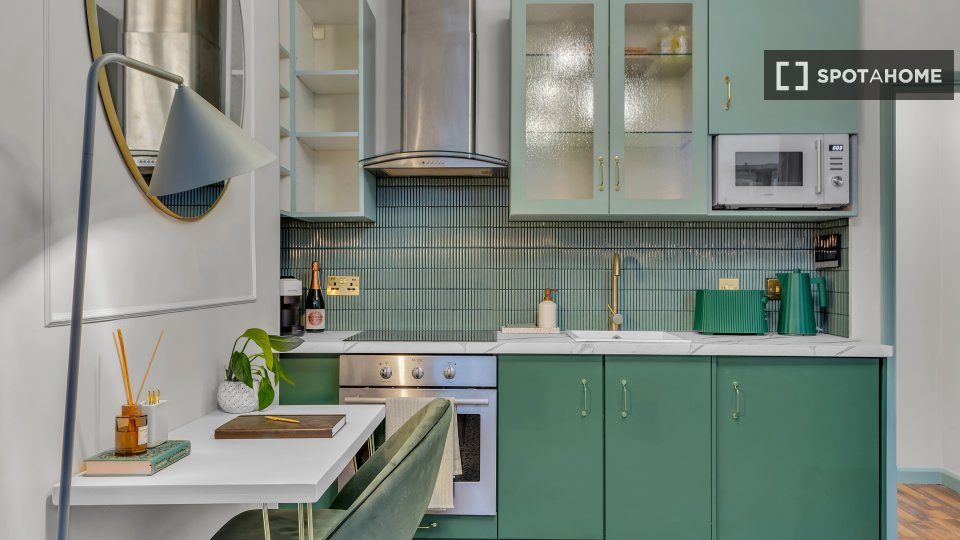 Apartment London, 1 bed, 35m² — photo 8
