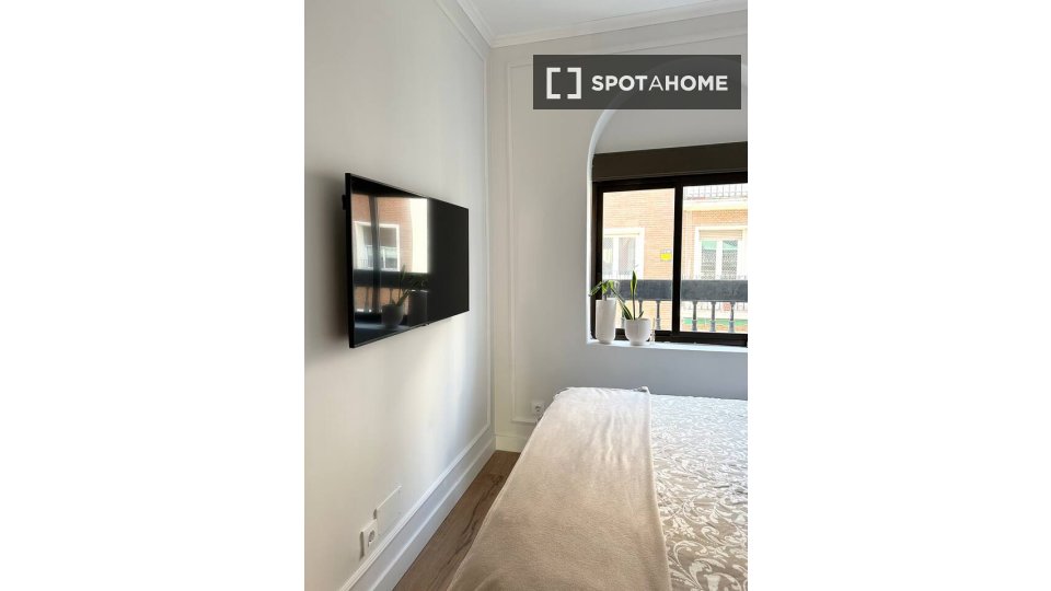 Apartment Madrid, 2 beds — photo 8
