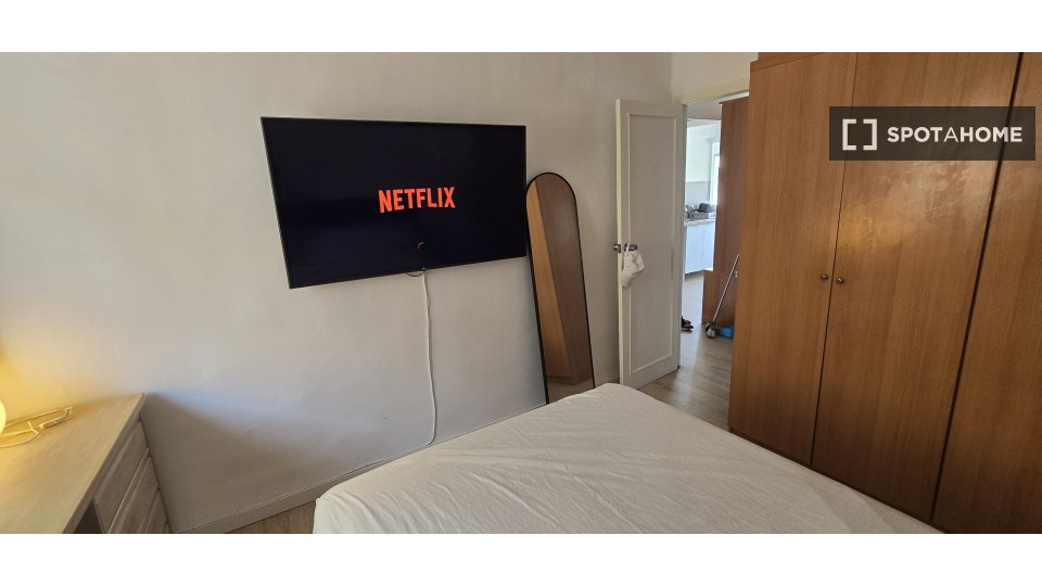 Double room Valencia, 4 beds, 65m² — photo 13