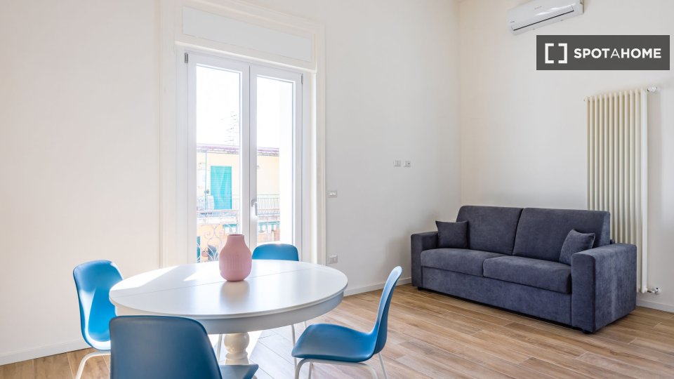 Apartment Naples, 2 beds — photo 13