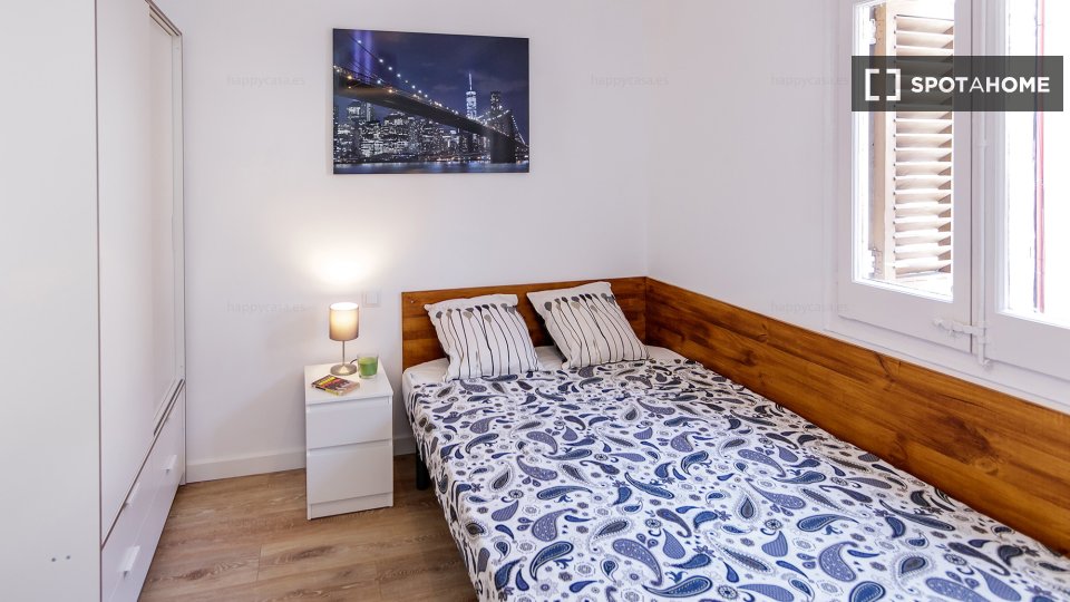 Double room Barcelona, 10 beds — photo 23