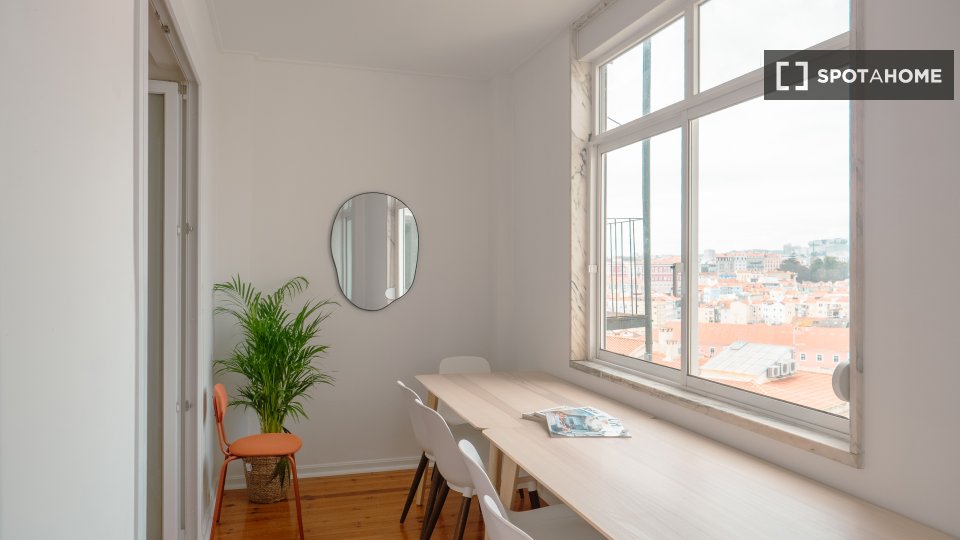 Double room Lisbon, 6 beds — photo 15