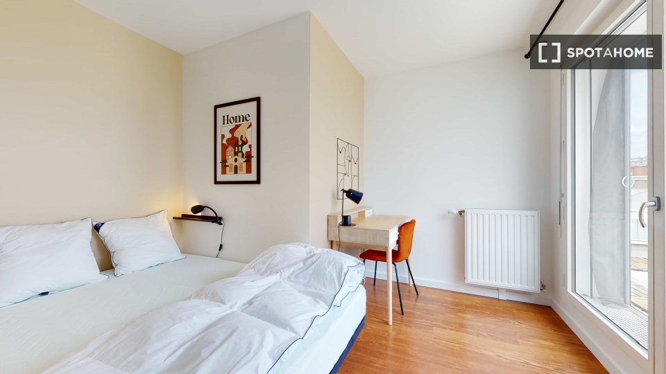 Double room Paris, 15 beds — photo 1