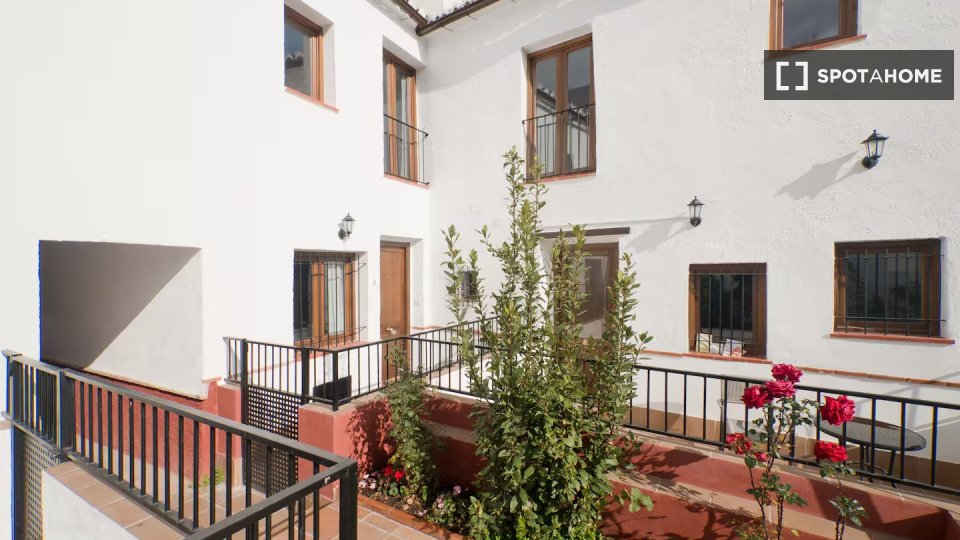 Apartment Granada, 1 bed, 50m² — photo 8