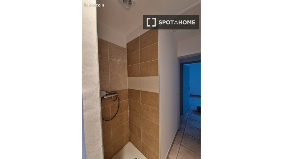Apartment Montpellier, 2 beds, 76m² — photo 2