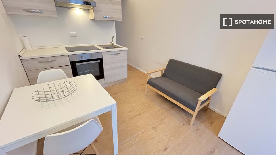 Apartment mono Milan, 38m² — photo 9