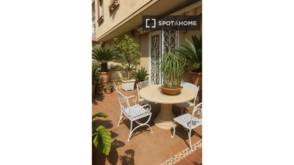 Double room Rome, 2 beds, 20m² — photo 2