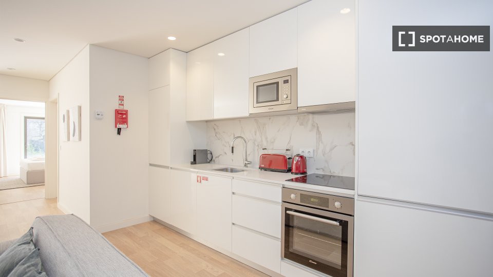 Apartment Porto, 1 bed, 74m² — photo 7