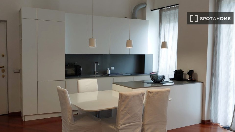 Apartment Milan, 1 bed, 80m² — photo 12