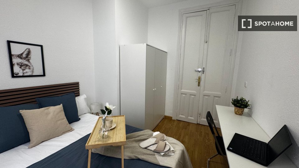 Camera doppia Madrid, 6 camere, 110m² — foto 17