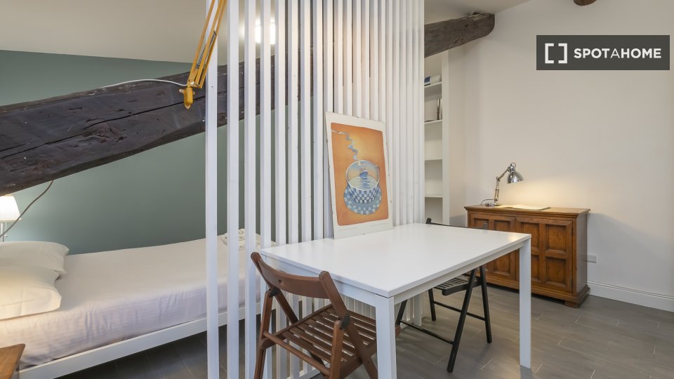 Apartment Milan, 1 bed — photo 1
