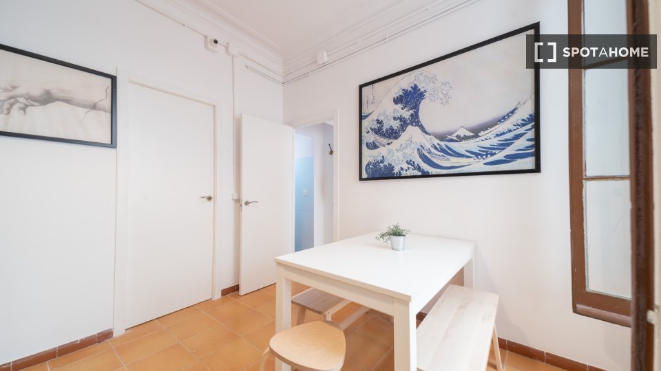 Double room Barcelona, 8 beds — photo 18