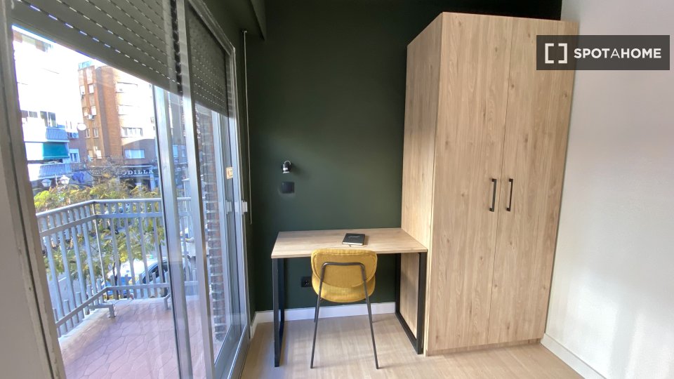 Double room Madrid, 12 beds — photo 22