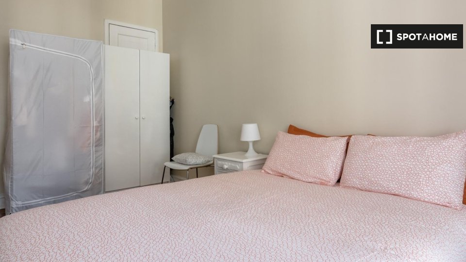 Double room Lisbon, 7 beds — photo 18