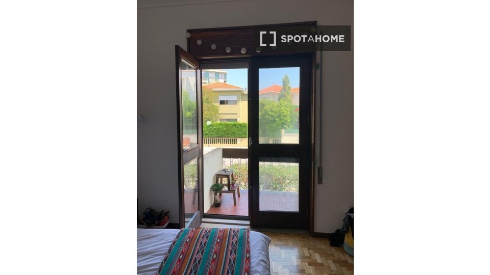 Double room Porto, 6 beds, 200m² — photo 13