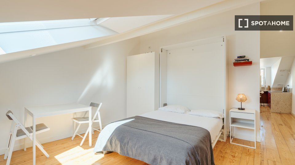 Apartment mono Lisbon, 40m² — photo 8