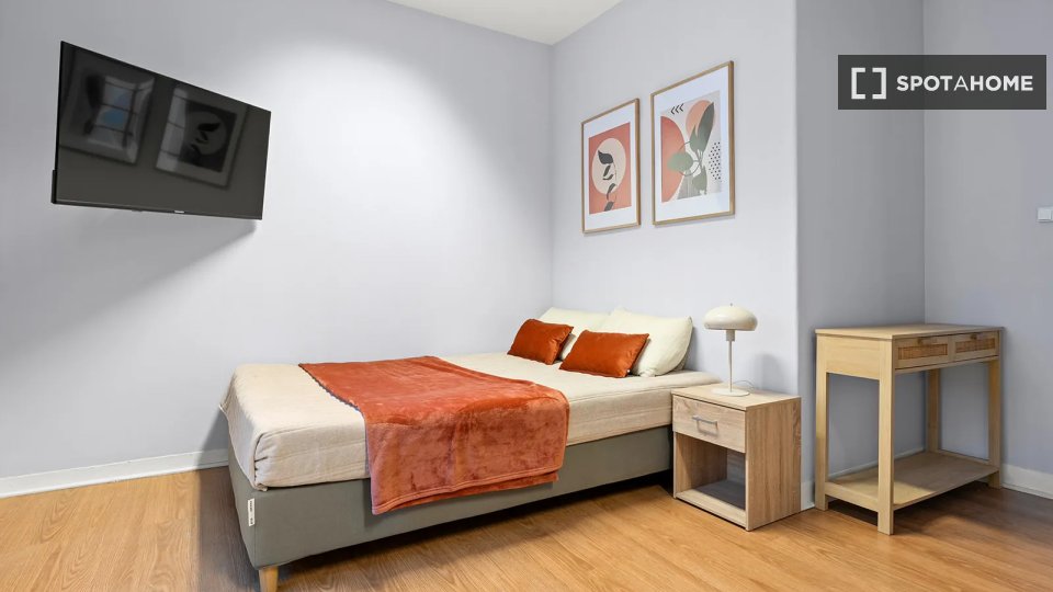 Double room Lisbon, 10 beds — photo 1