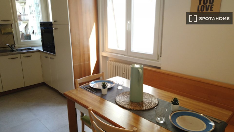 Double room Trento, 3 beds — photo 3