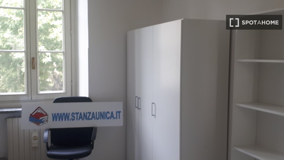 Chambre double Turin, 7 chambres — photo 13