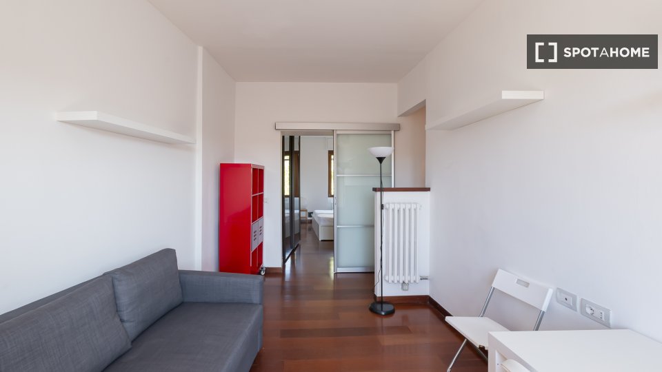 Apartment Milan, 1 bed — photo 8
