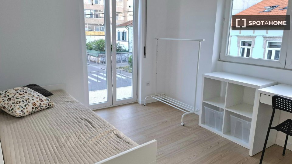 Double room Porto, 4 beds — photo 18