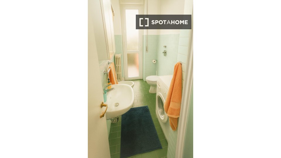 Double room Milan, 4 beds — photo 3