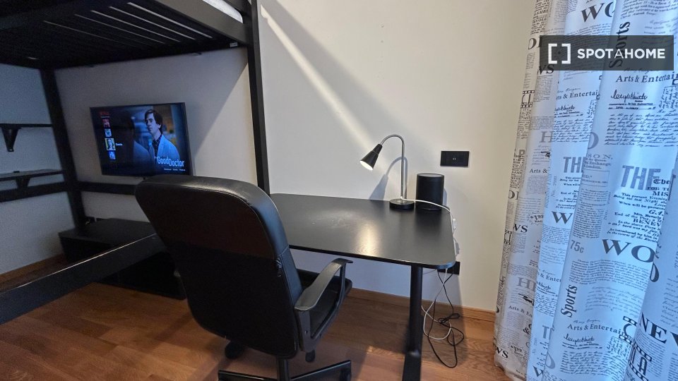 Double room Milan, 4 beds, 260m² — photo 19
