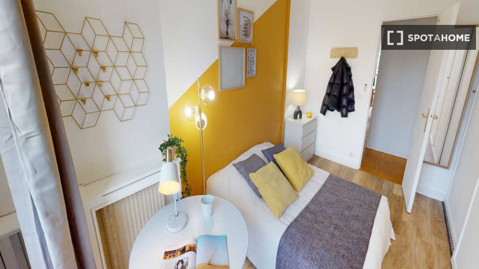 Double room Paris, 4 beds, 80m² — photo 8