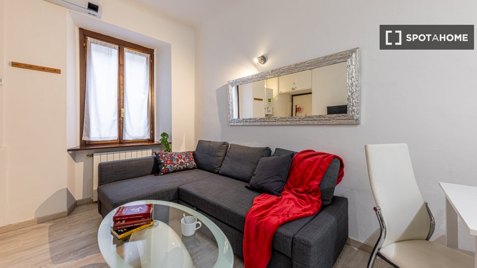 Apartment Milan, 1 bed, 43m² — photo 11