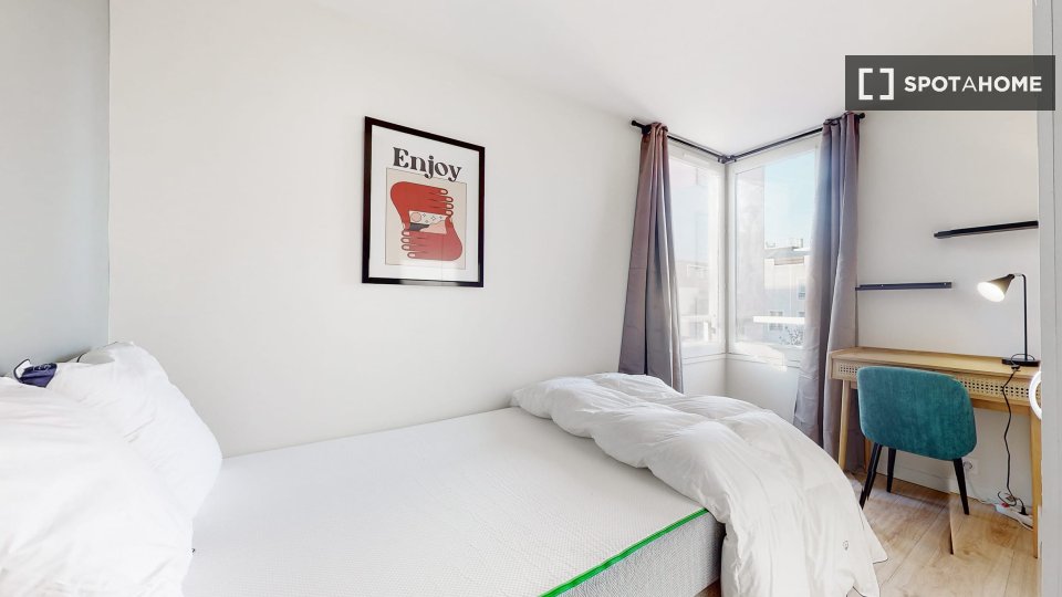 Double room Paris, 8 beds — photo 1