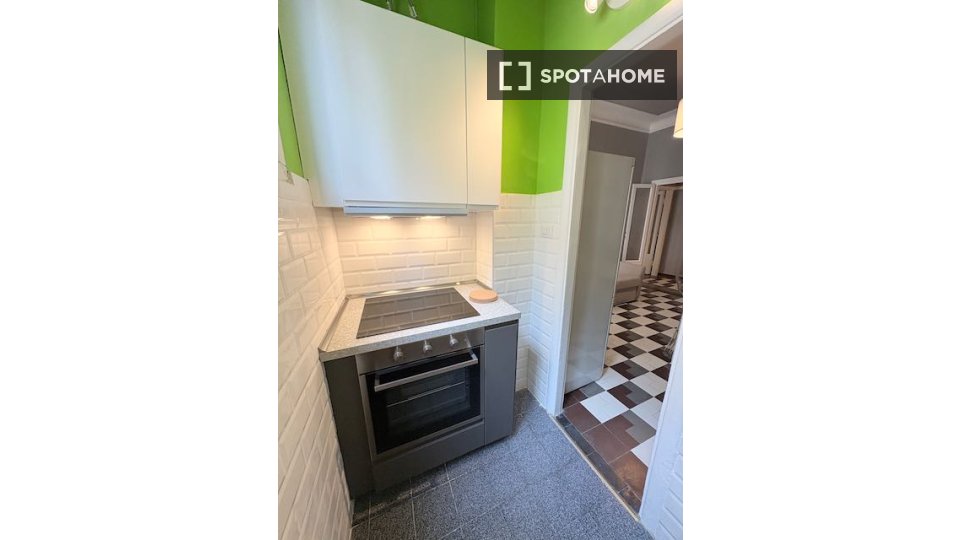 Apartment Milan, 1 bed, 70m² — photo 2