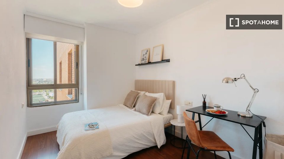 Double room Valencia, 6 beds — photo 10