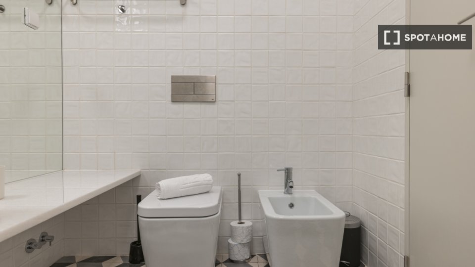 Apartment mono Lisbon, 80m² — photo 2