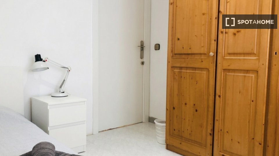 Habitación en piso compartido en Palma