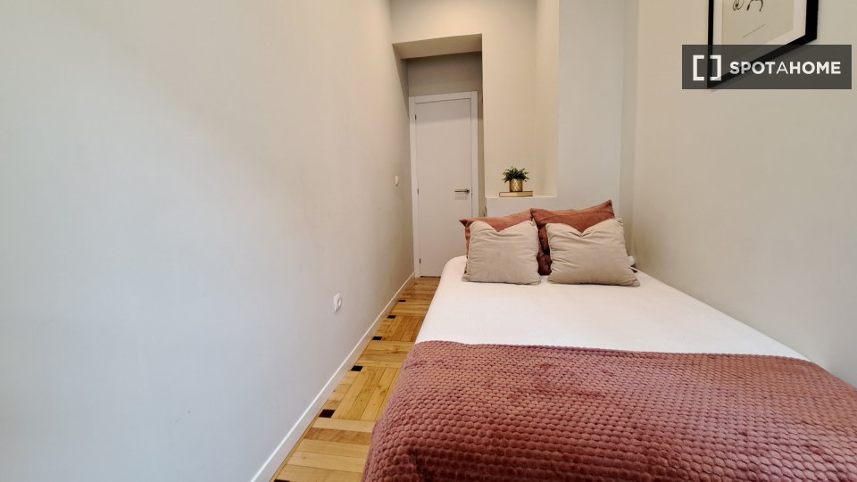 Camera doppia Madrid, 8 camere, 139m² — foto 31