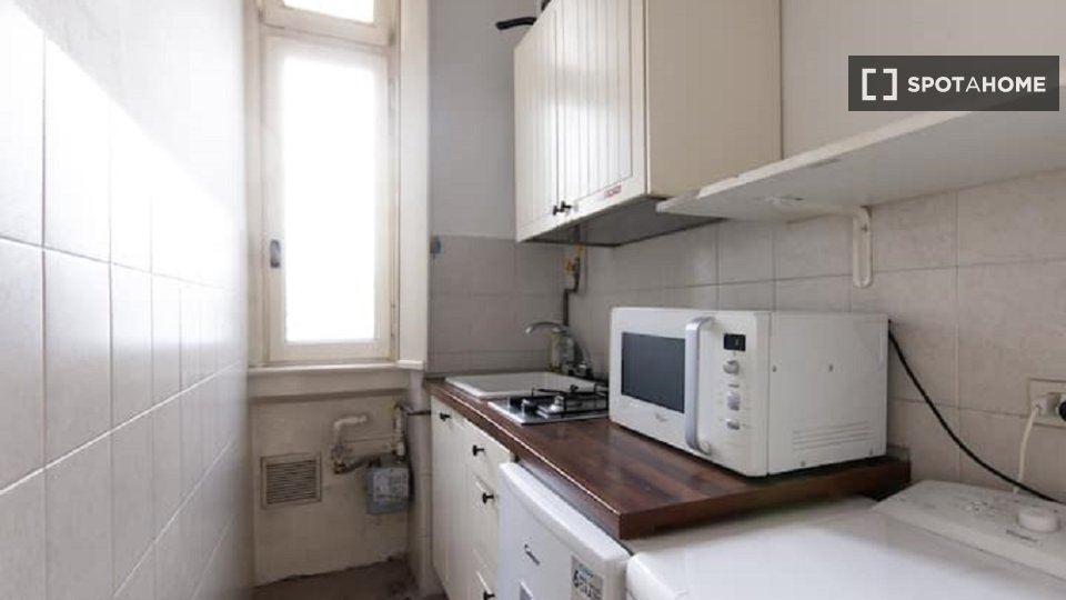 Apartment Milan, 1 bed, 49m² — photo 3