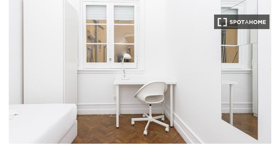 Double room Lisbon, 8 beds — photo 17