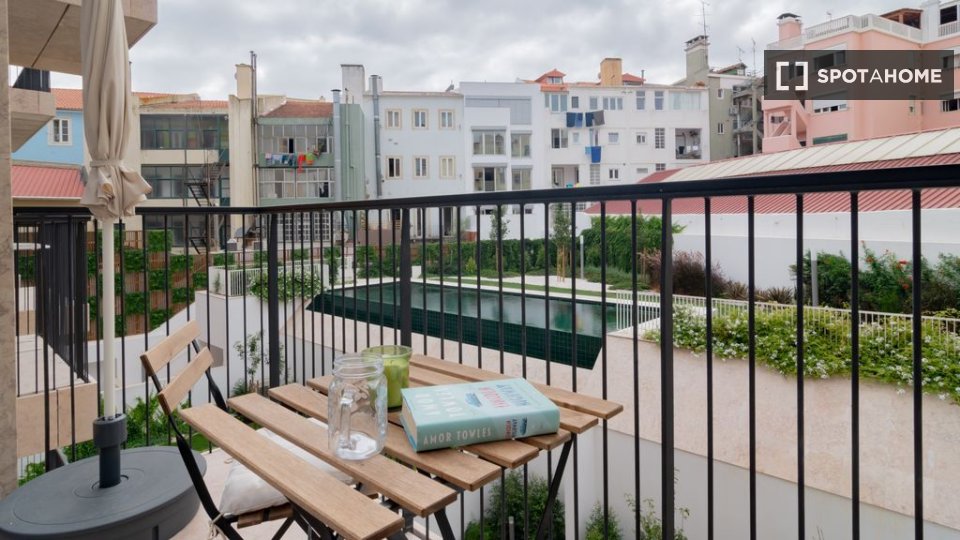 Apartment Lisbon, 1 bed — photo 12