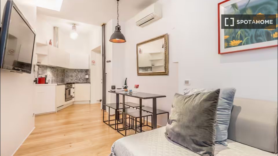 Apartment Rome, 1 bed, 50m² — photo 18